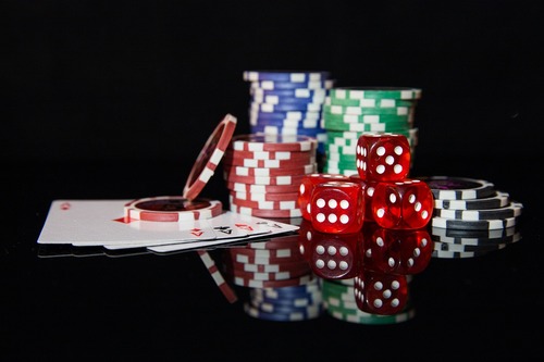 Understanding Online Casino Bonuses and Promotions